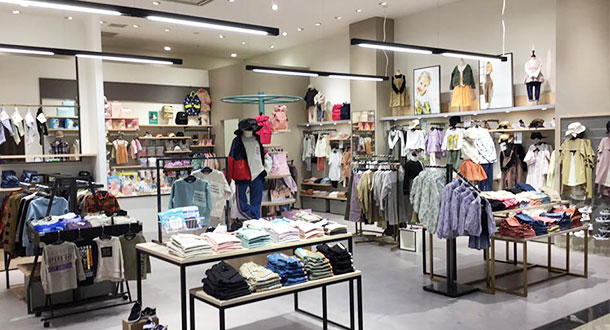 branshes イオンモールむさし村山店