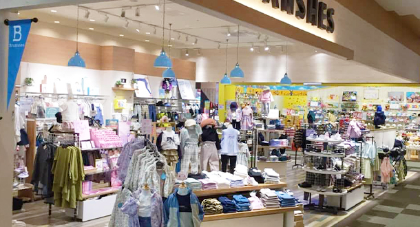 branshes させぼ五番街店