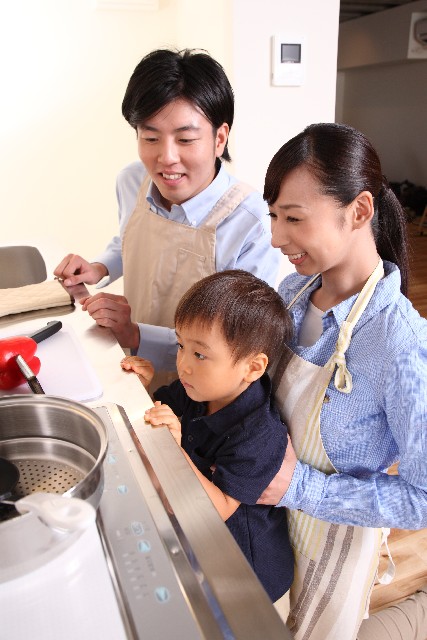 家族で料理