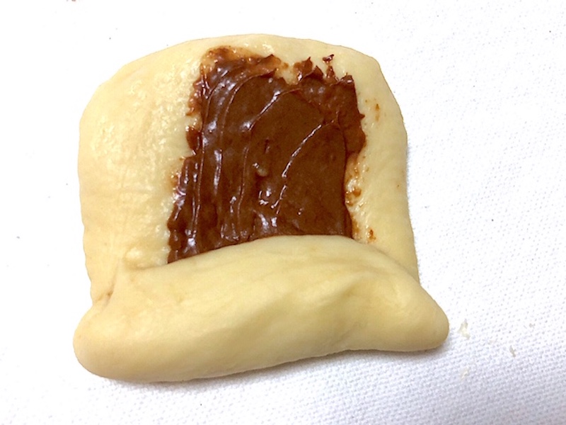 生地を巻く