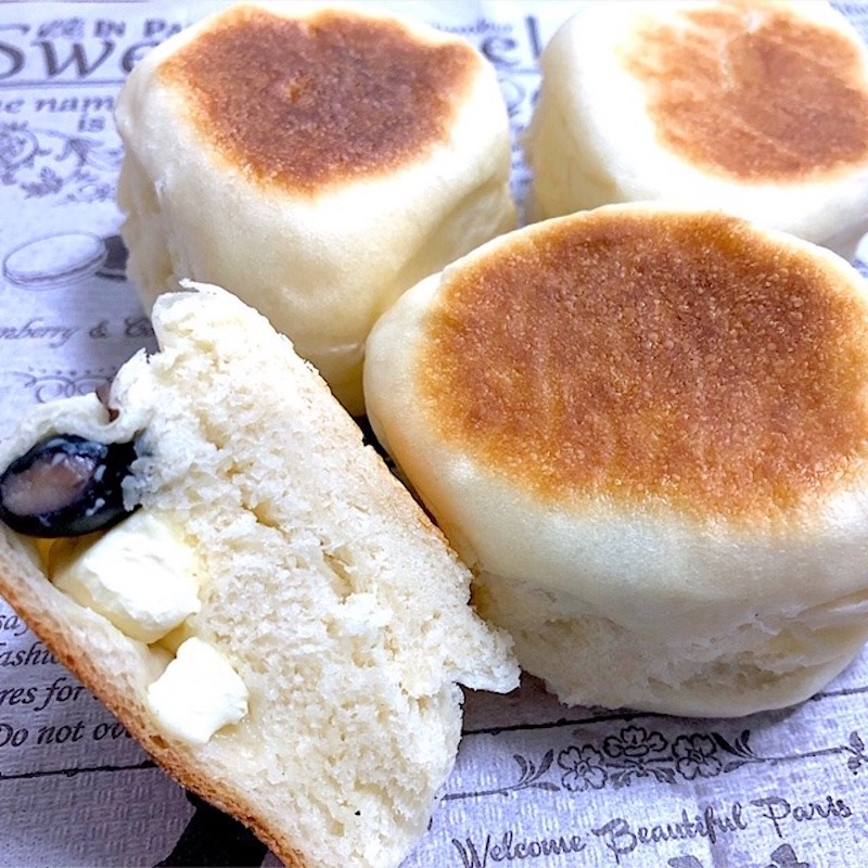 黒豆チーズパン